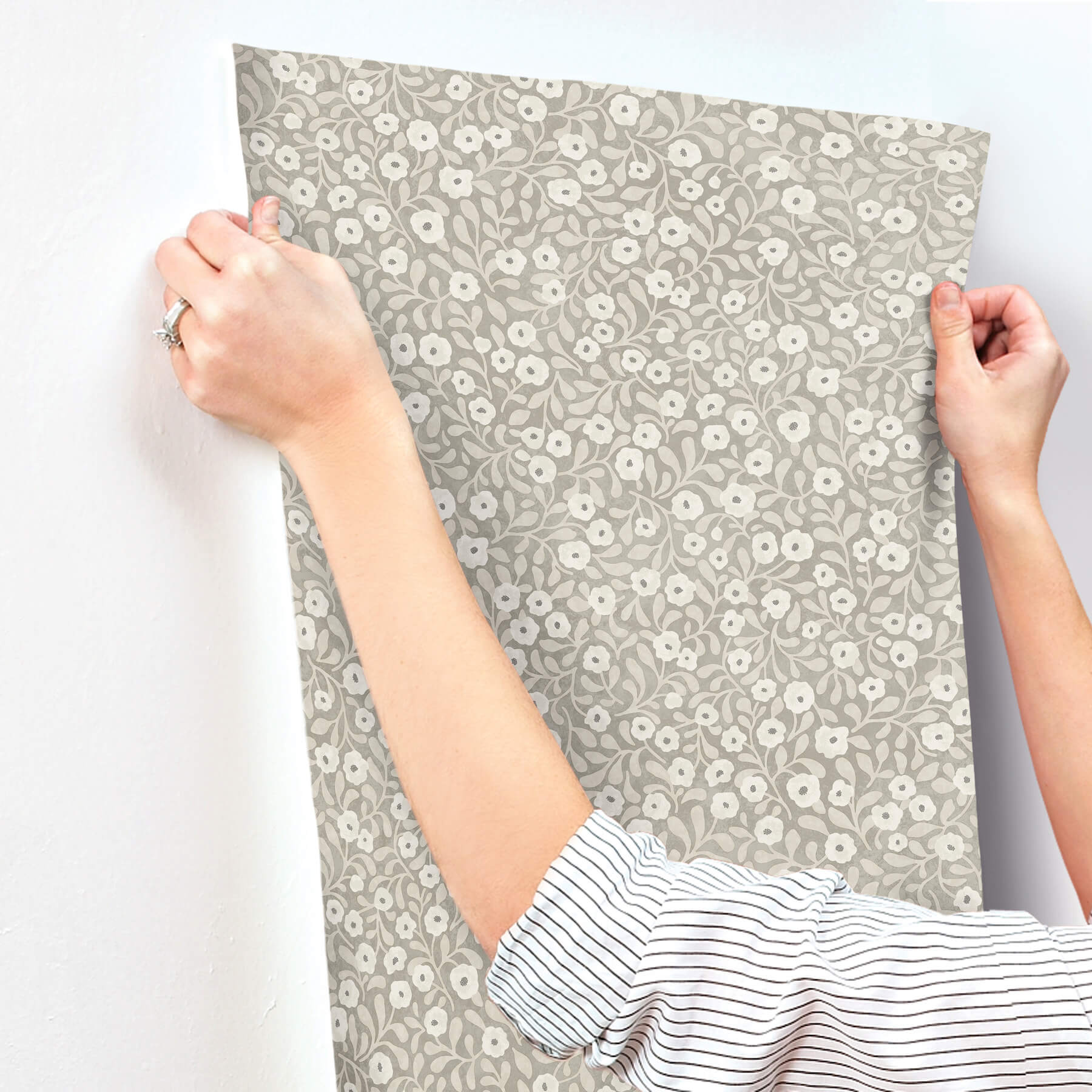 Poppy Trail Grey Floral Wallpaper