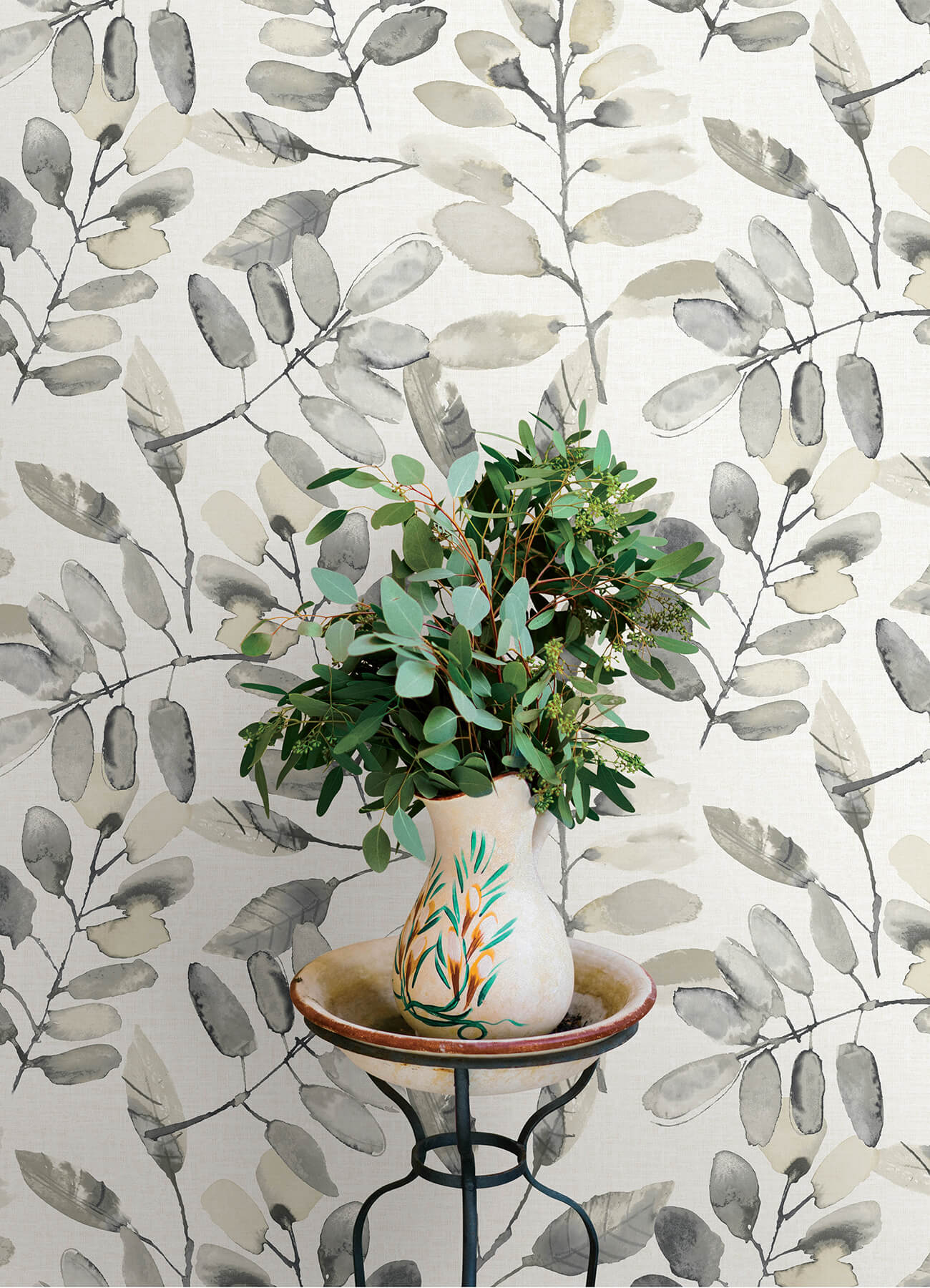 Pinnate Charcoal Leaves Wallpaper
