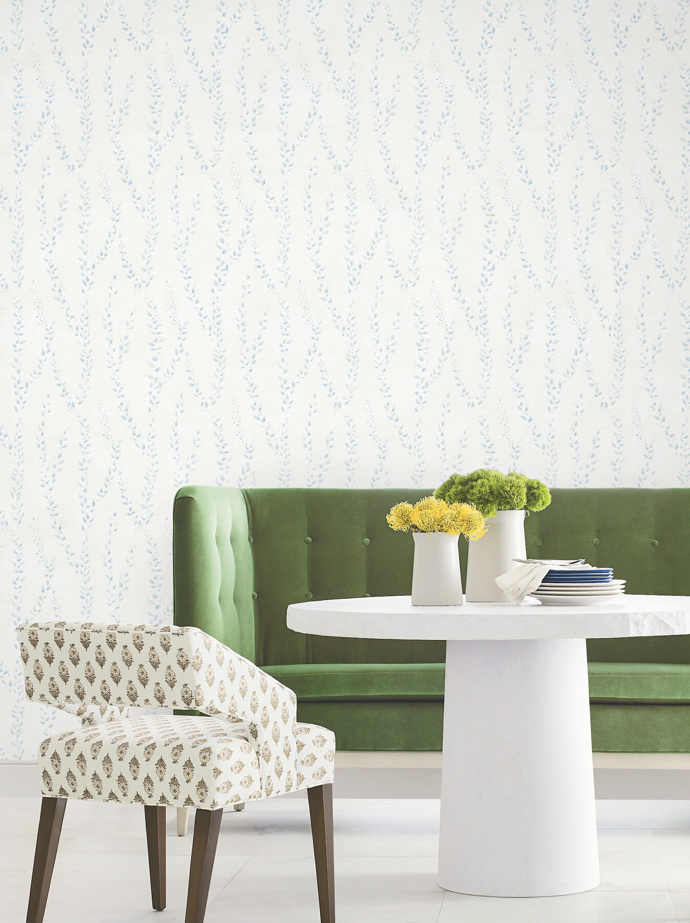 Alpenrose Sky Blue Vine Wallpaper