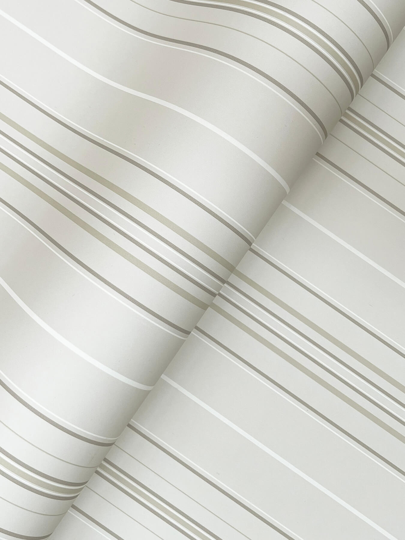 Lascelle Light Grey Modern Pinstripe Wallpaper
