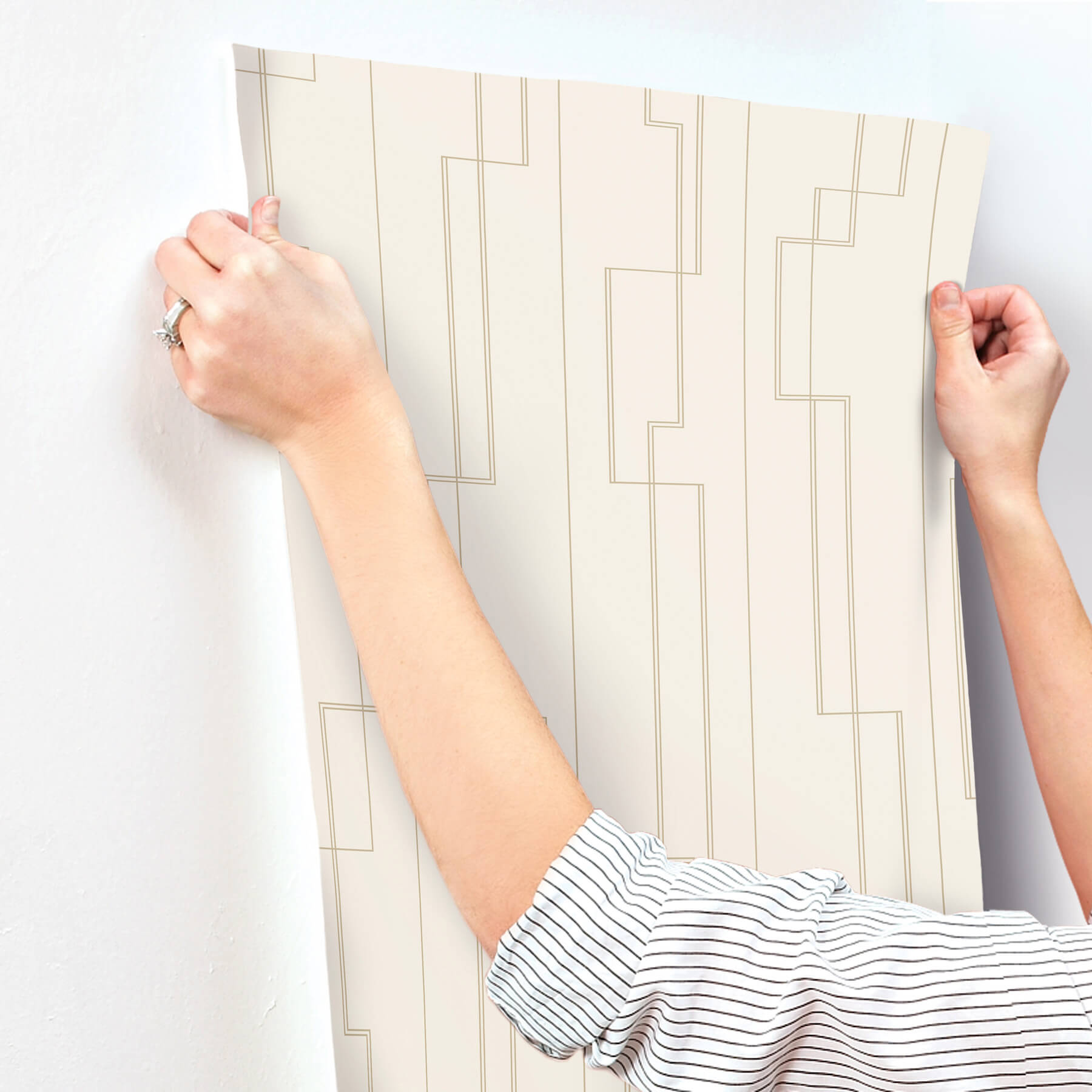 Anson Ivory Deco Detailing Wallpaper