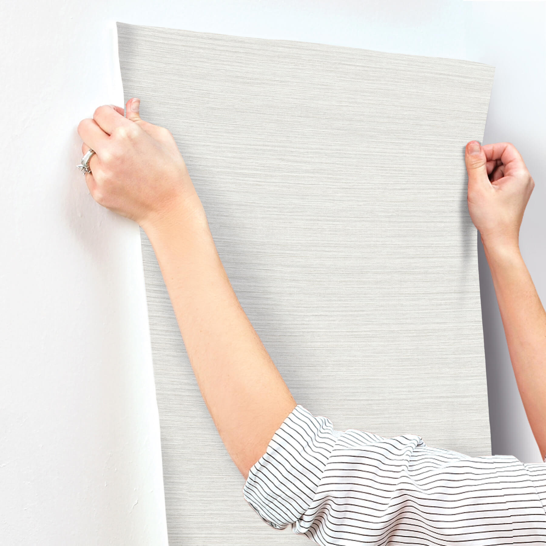 Mystic Off-White Faux Grasscloth Wallpaper